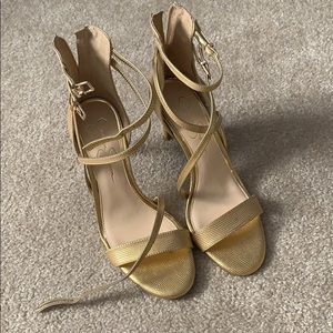 JESSICA SIMPSON GOLD HEEL SANDALS SZ 9